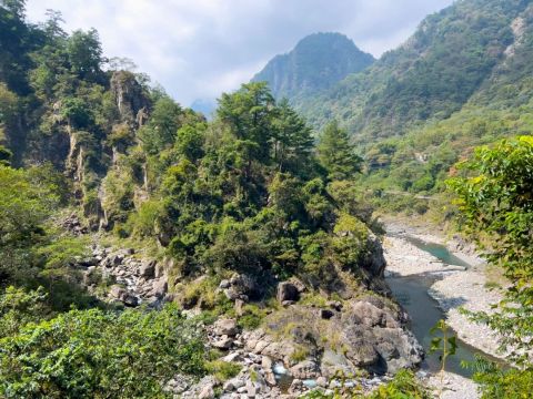 統一谷關-紓壓身心的山林交響曲-沿途壯麗山景