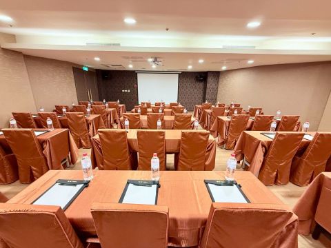 五葉松C廳